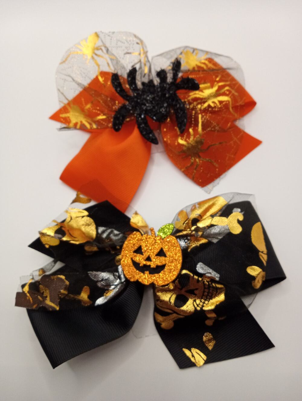 Set of 2 Halloween Bows - Black with Pumpkin & Orange with Spider 1103
